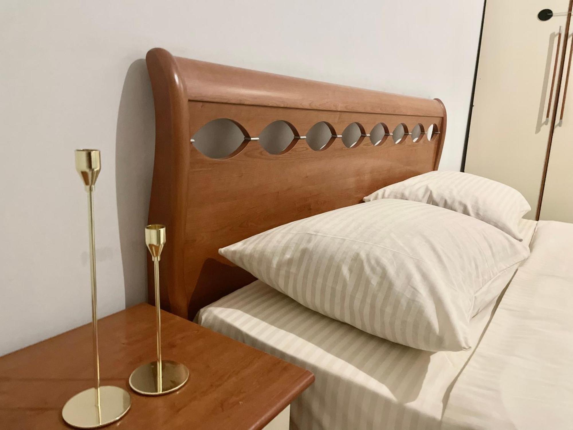 на дорошенка 1, краща локація,центр Apartment Lviv